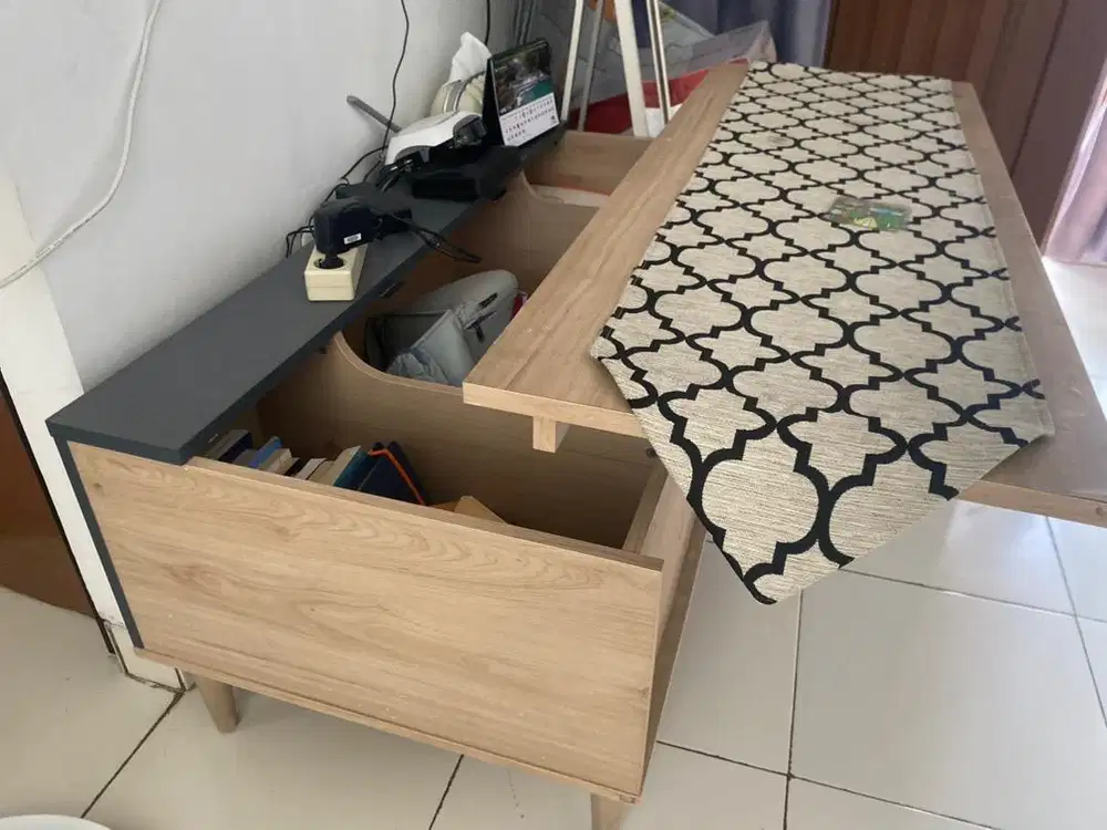 Meja kayu + storage second kondisi baik