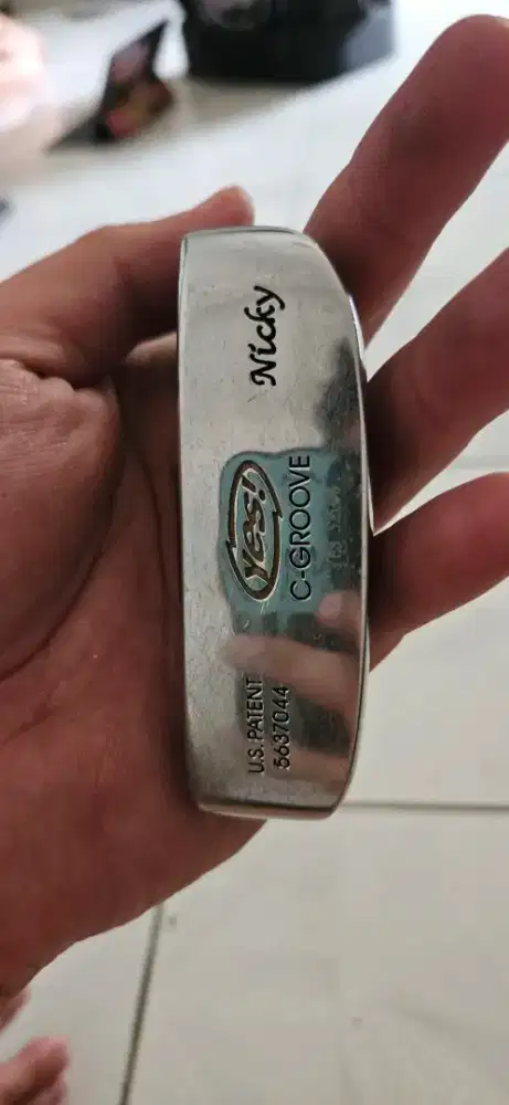 Golf Stick. Yes C-Groove Jennie Putter 36 inch