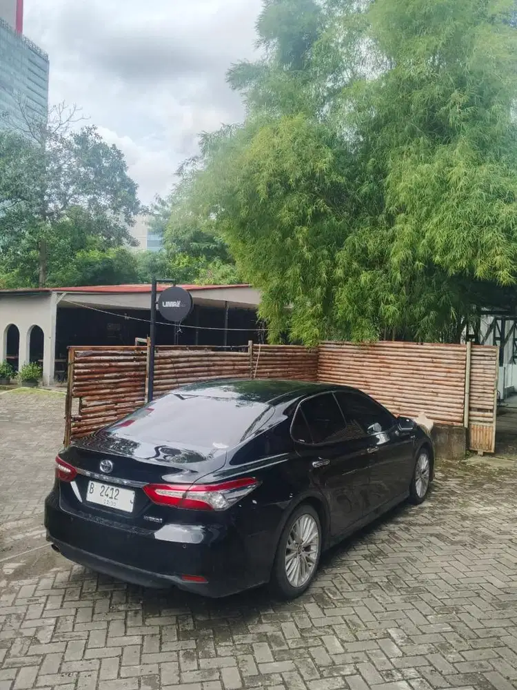 Toyota Camry Hybrid 2.5 , Jual cepat pemilik langsung …