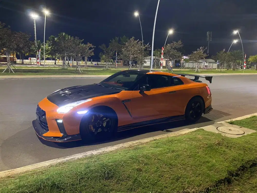 NISSAN GTR R35 2010 modified