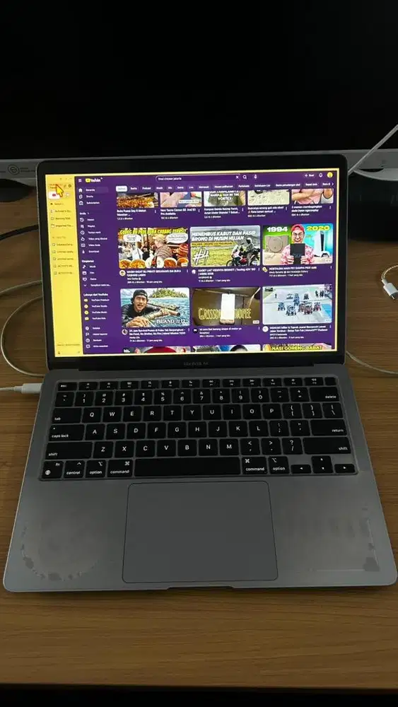 Macbook M1 2021 pakai pribadi