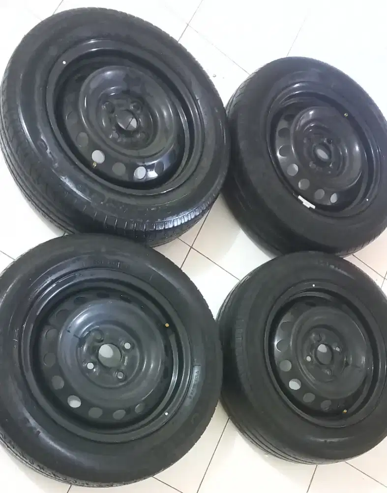 Velg kaleng + Ban calya sigra ayla agya brio R14 4pcs