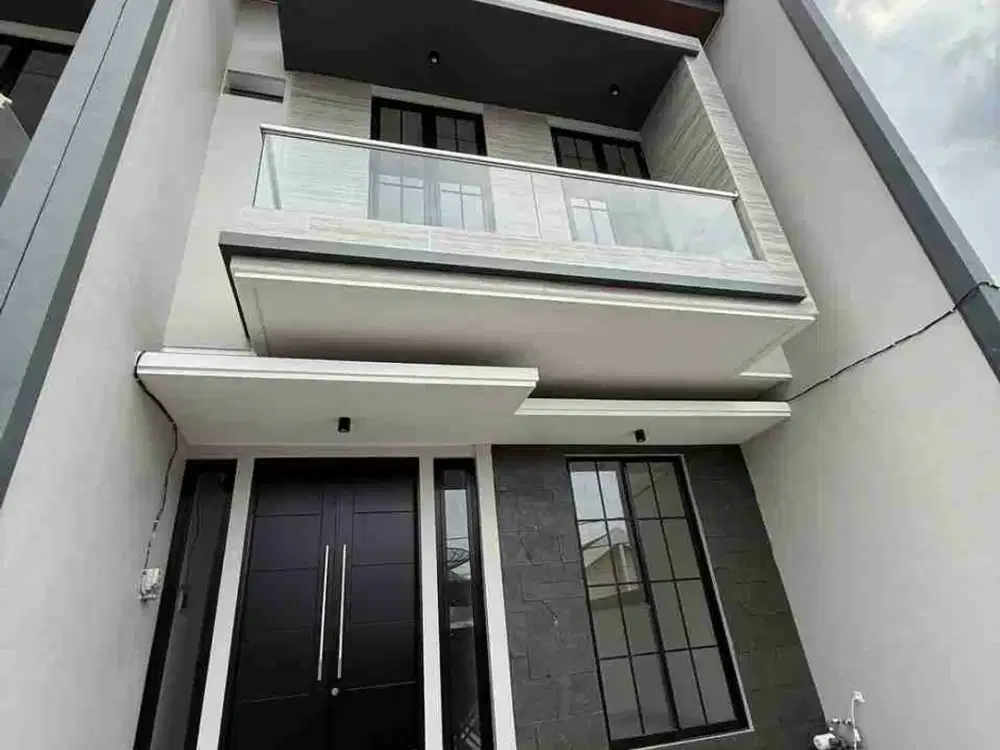 Baru Gress‼️Dekat Galaxy Mall Rumah Manyar Kertoadi