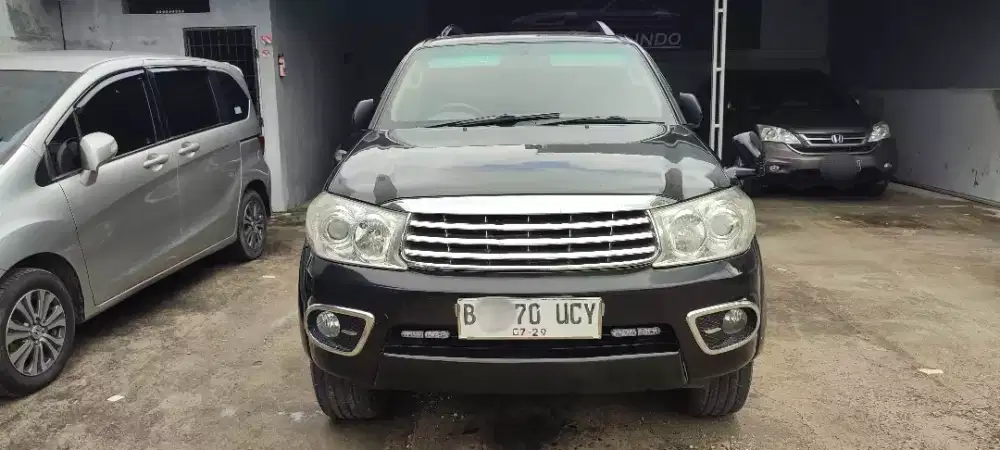 CUCI GUDANG Toyota Fortuner 2.7 G Lux AT Bensin 2008