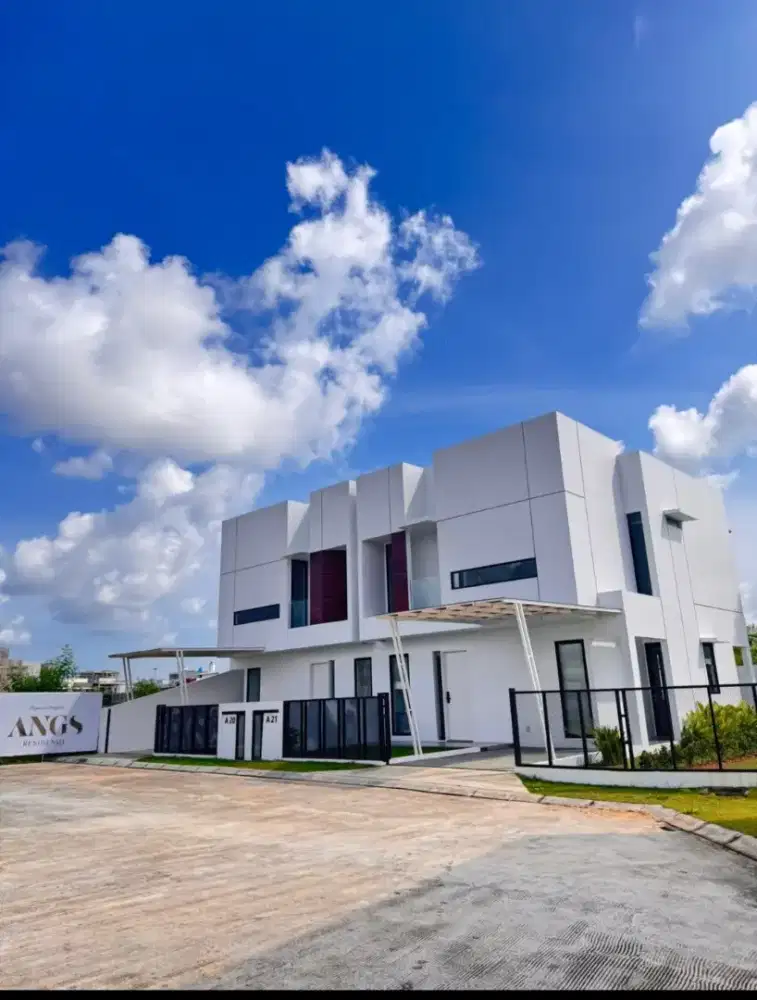 RUMAH MEWAH 2 LANTAI