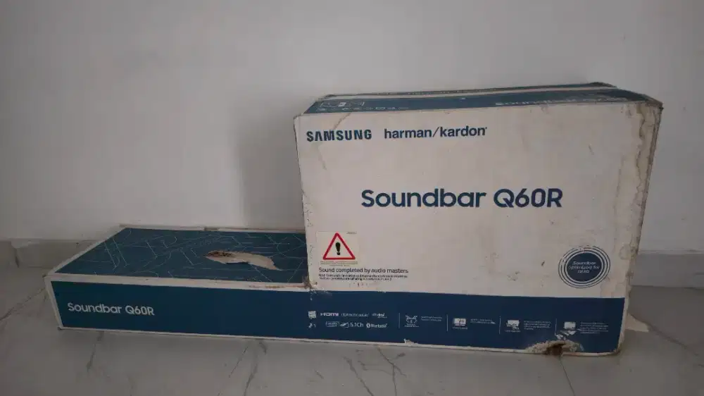 Samsung Sound Bar Home Theatre Harman Kardon Q60R