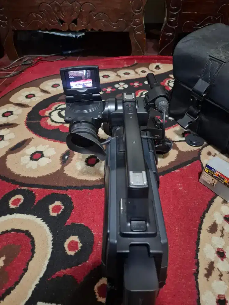 Kamera camcorder profesional Sony DCR-SD1000