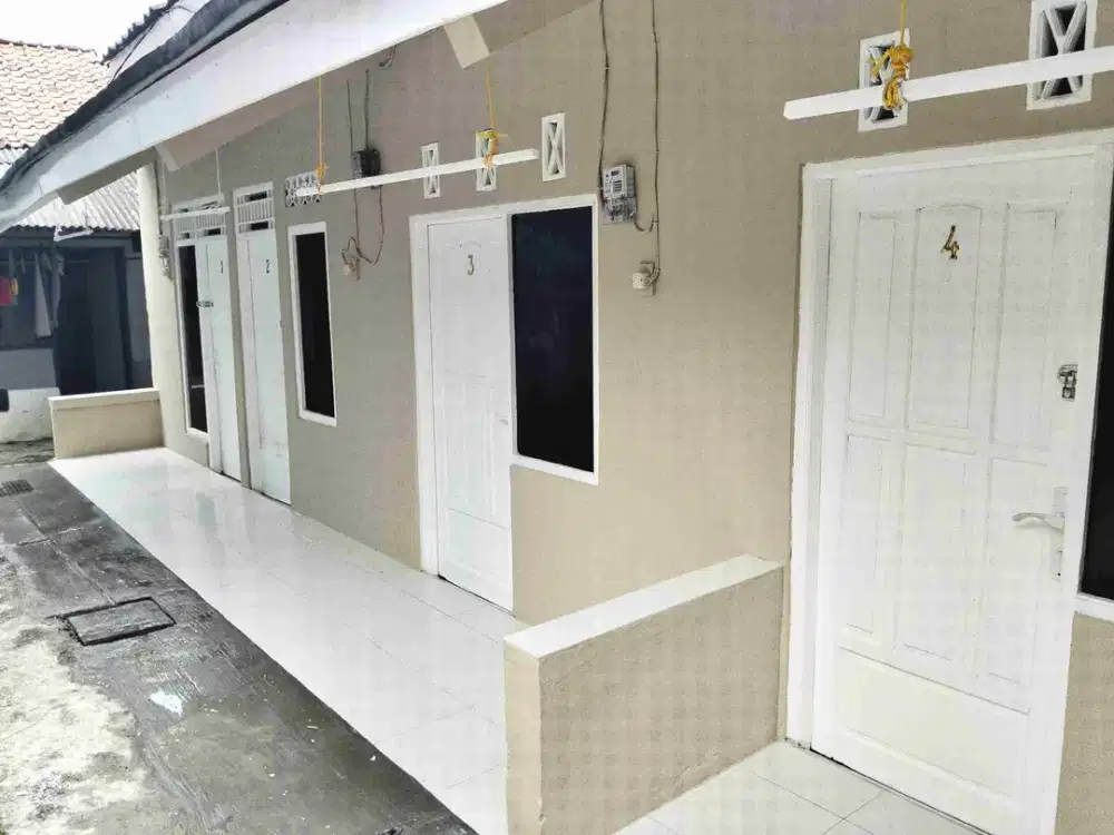 DIJUAL KONTRAKAN 4 PINTU