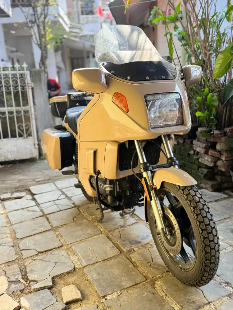 BMW K100 1976 R100RS