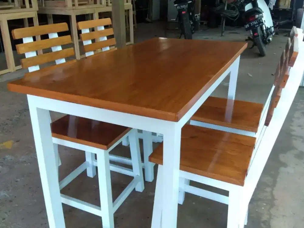 Set meja kursi cafe, kedai, warung makan