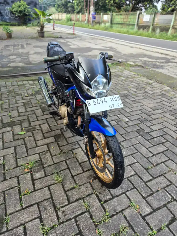 Dijual Suzuki Satria FU tahun 2010 surat lengkap pajak hidup