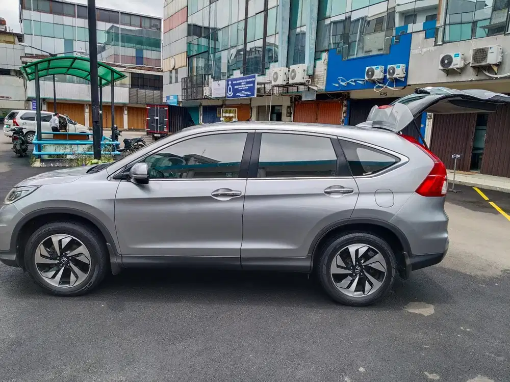 Honda CR-V 2016 Bensin