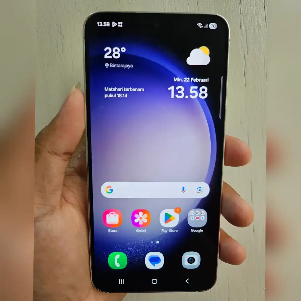 Samsung S23 SEIN 256GB Like NEW