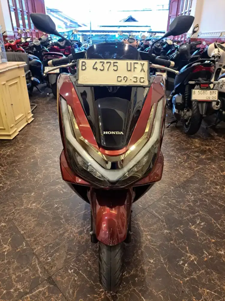 HUB IMA DP PROMO PCX 160 ABS ROADSYNC 2025 . KTP DAERAH BISA KREDIT