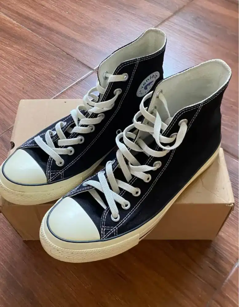 Sepatu Ventela Kekinian Pria/Wanita