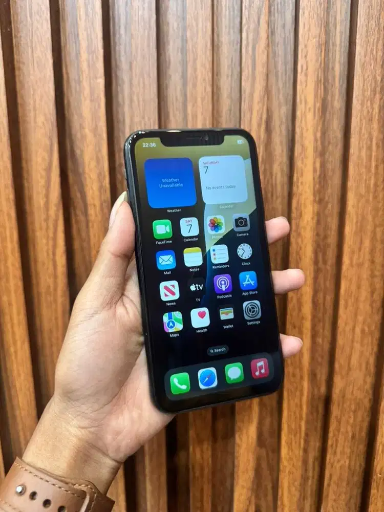 iphone xr 64gb black all operator