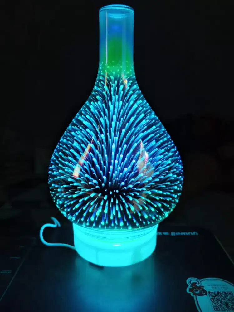 Aroma Diffuser Fireworks LED 7 Warna – Humidifier Dekorasi