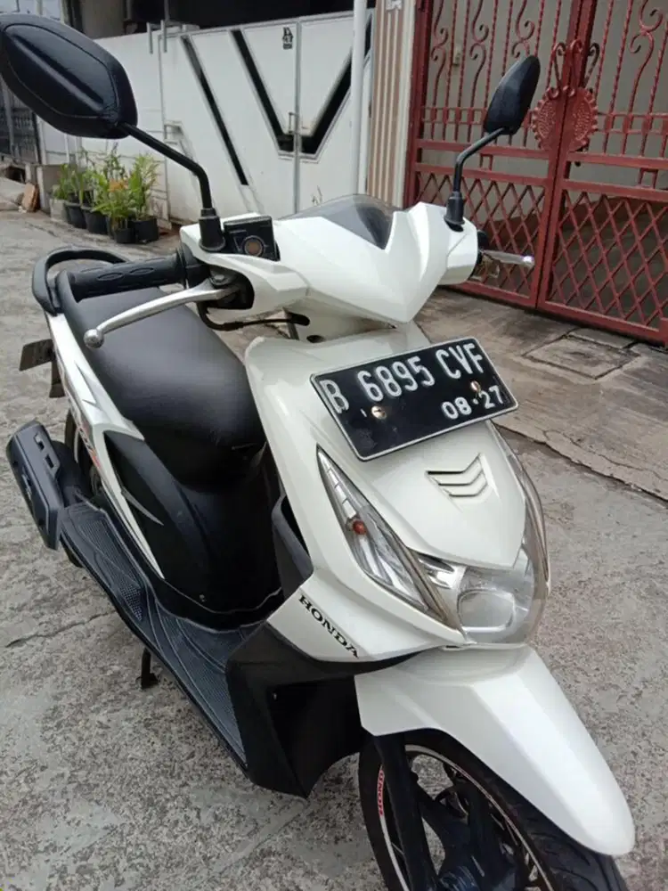 Honda beat karburator tahun 2012.