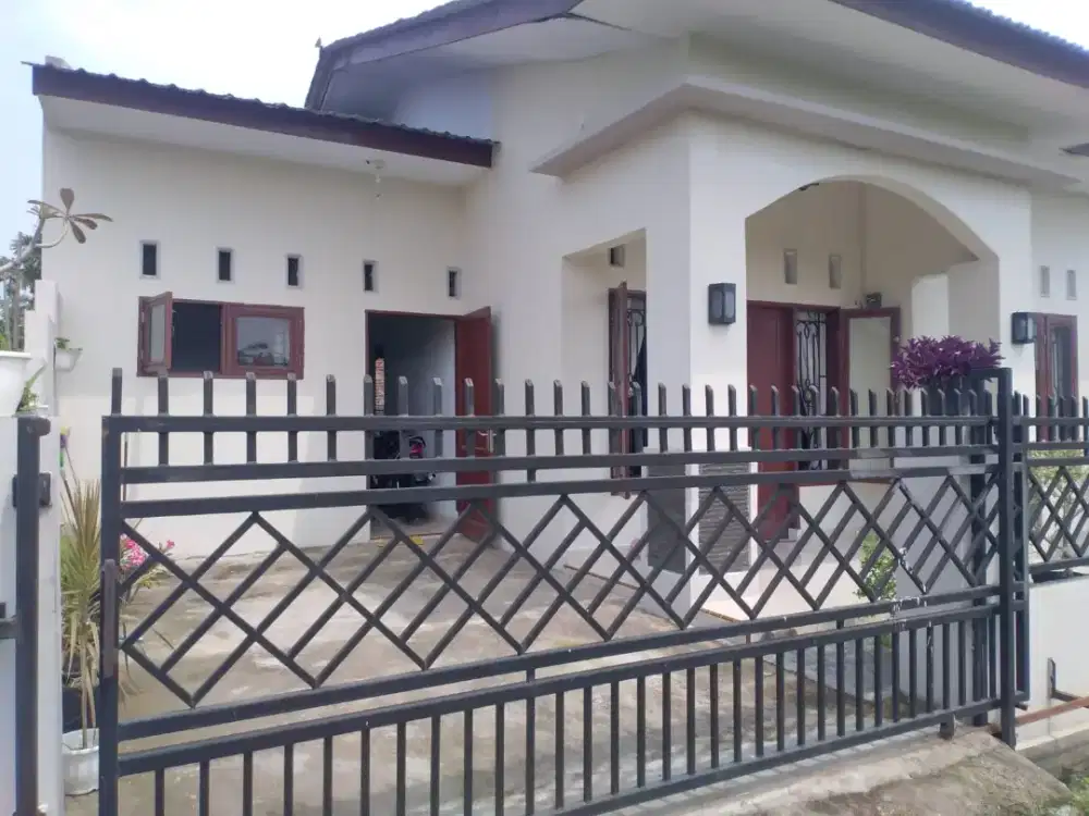 DI JUAL RUMAH TIPE 100
