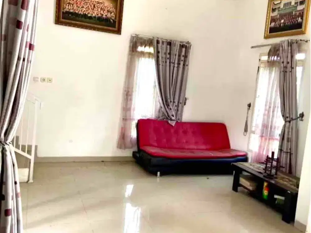 RUMAH BAGUS KOMPLEK VILLA JATI INDAH CILEUNYI CINUNUK BANDUNG