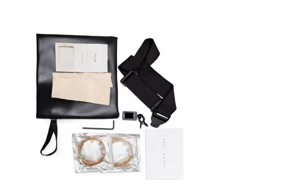 Gitar akustik Enya EM-X1 (versi Non-Elektrik/Acoustic Only) 