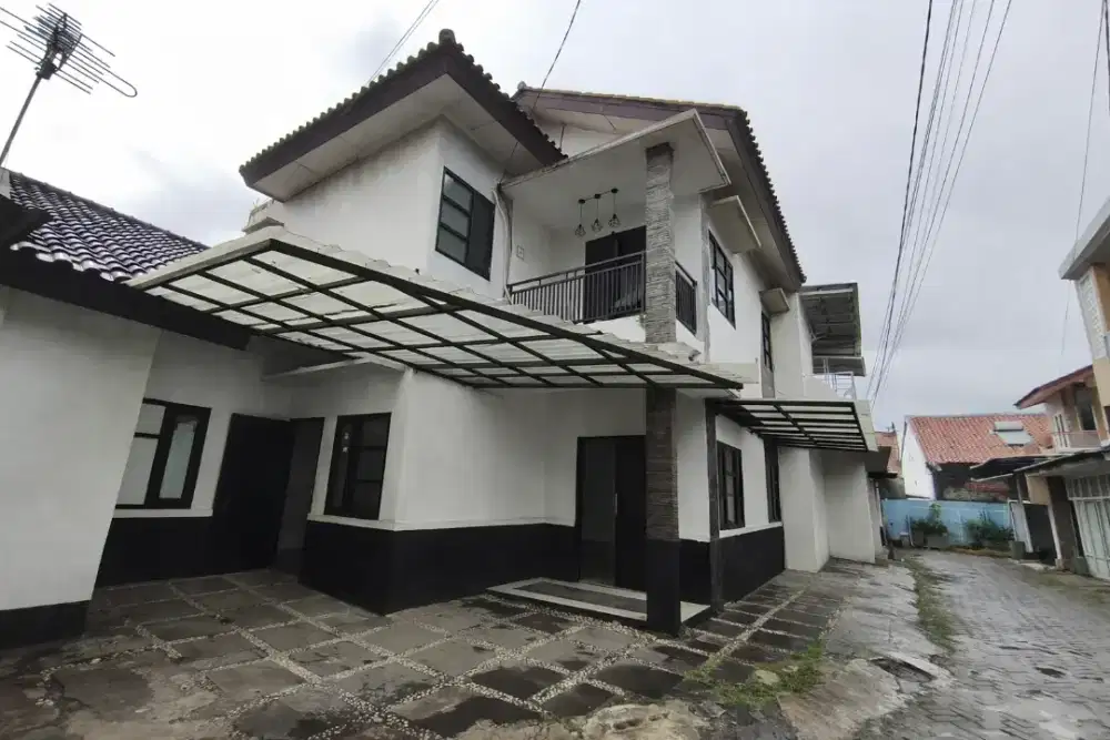 Disewakan Rumah 2 Lantai di Jatiasih dalam Cluster