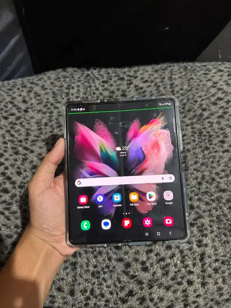 Samsung fold 3 ram 512