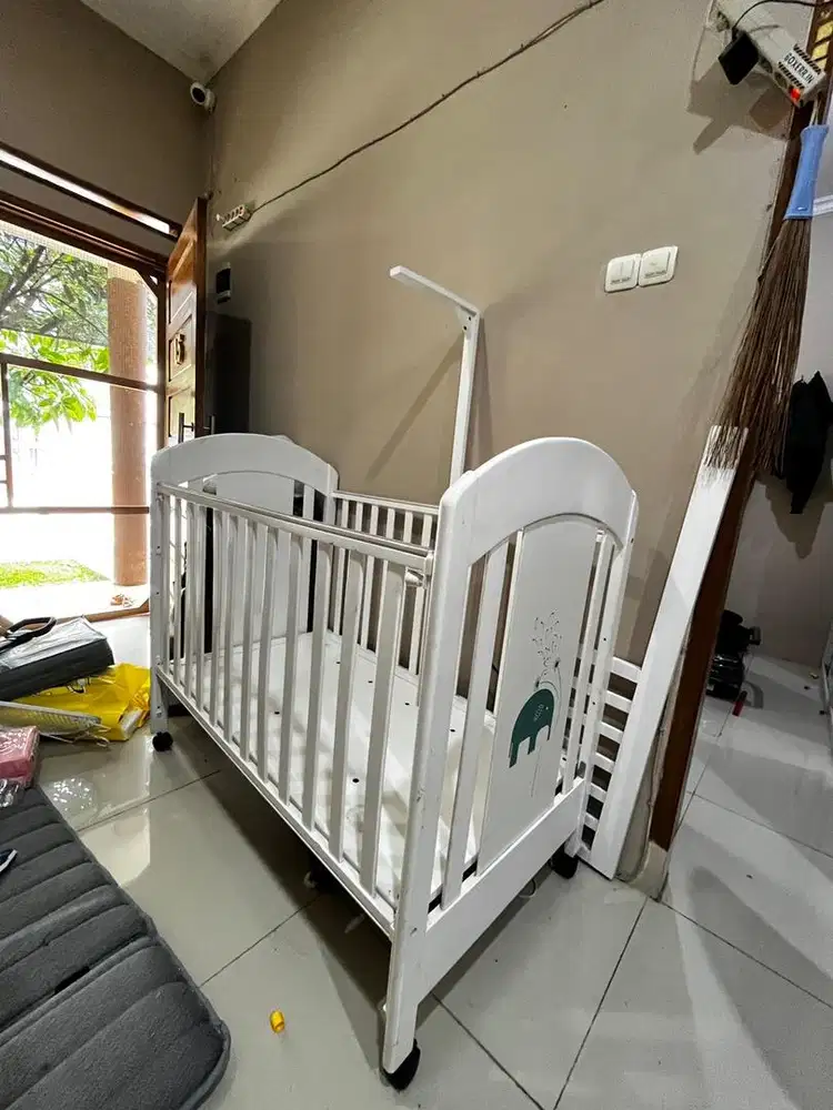 Baby box 4 way Little Equi