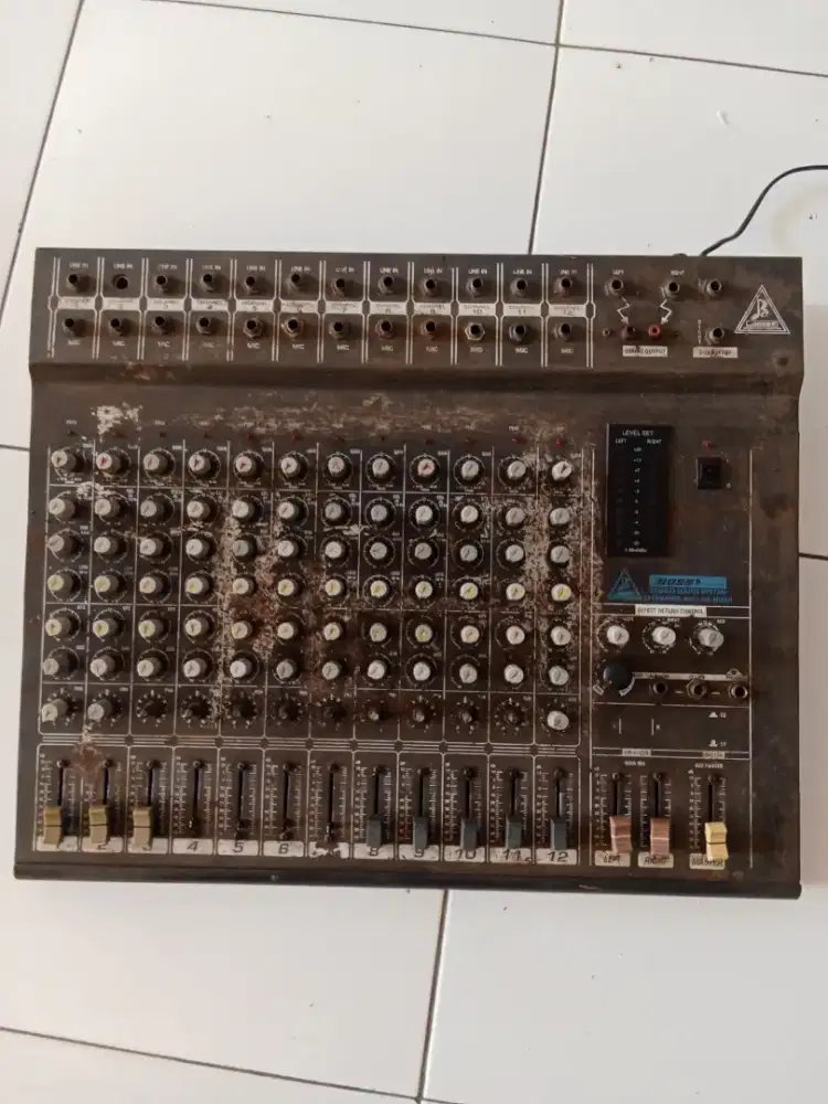 MIXER 12 CHANEL BOSSE