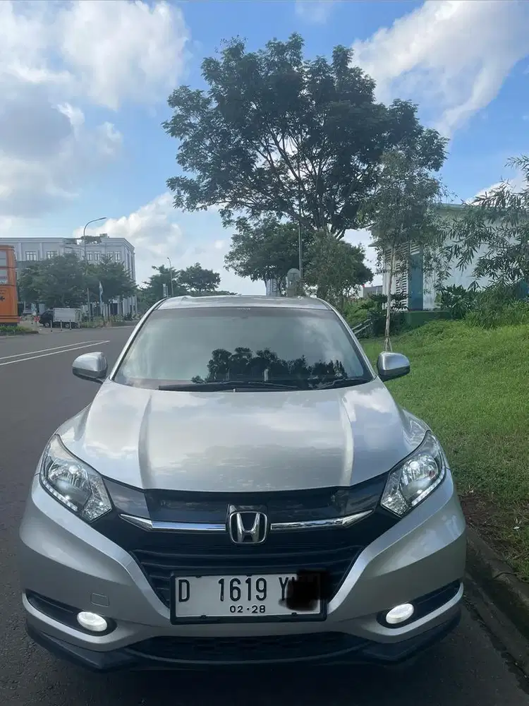 Cash-Plat D Bdg- Honda HRV E AT 2015 Tangan 1 Km 75k Siap pakai