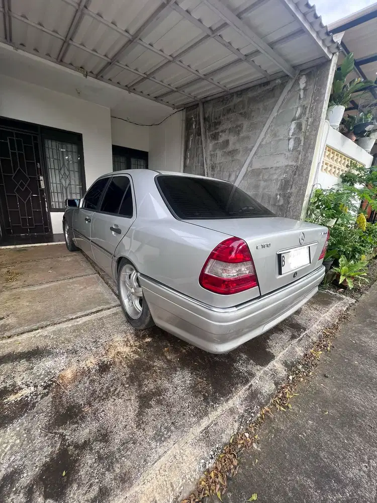 Mercedes-Benz C180 1995 Bensin