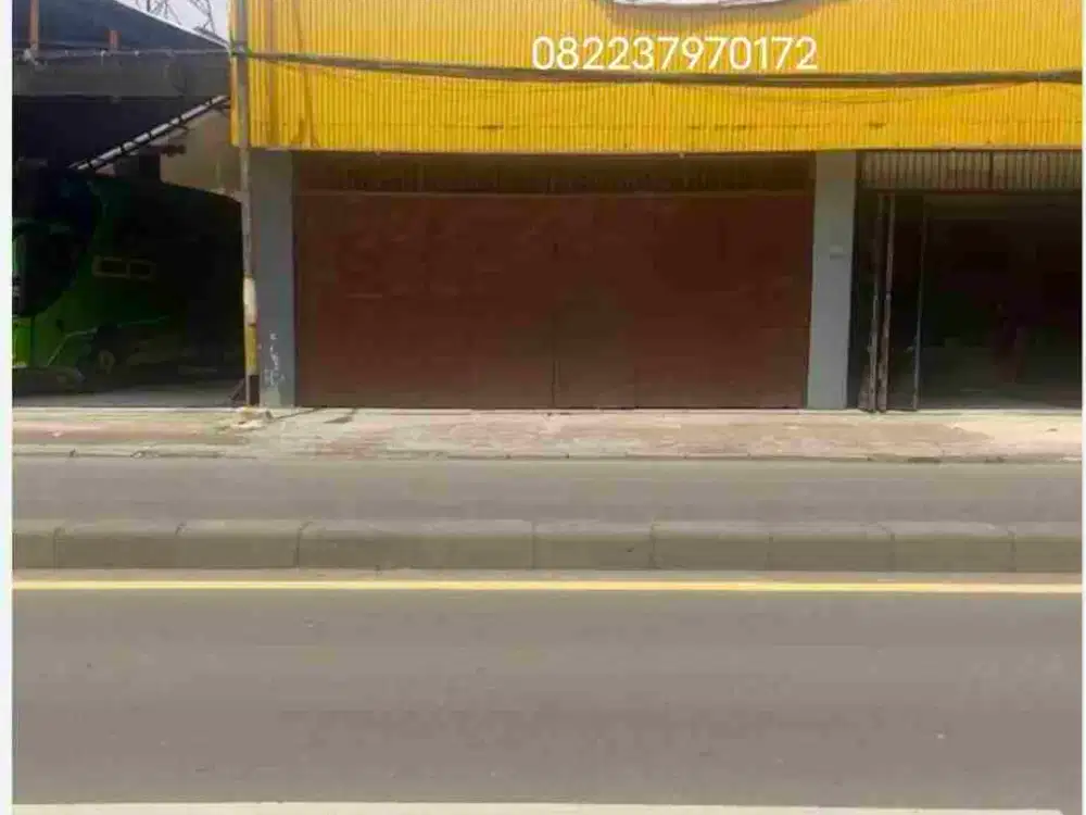 Disewakan  Gudang Ruko Ex Showroom di Jalan Sultan Agung,  Raya Bekasi