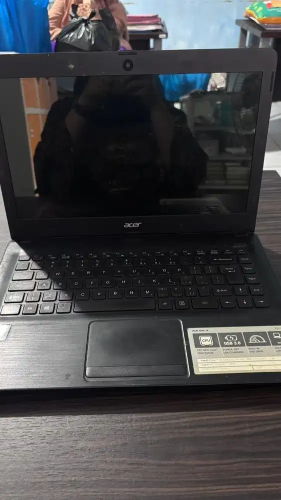 Laptop Acer One 14 Core i3 Gen 5 – Normal Siap Pakai