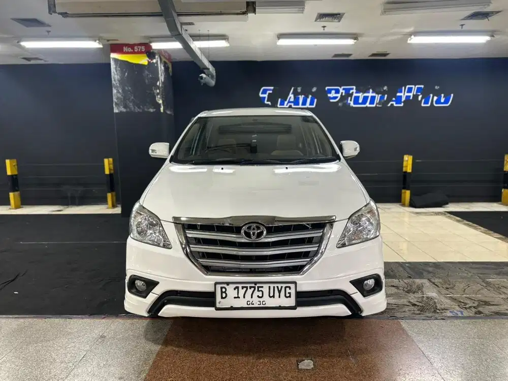 Toyota Kijang Innova G Luxury 2.0 AT Putih Low KM Asliii