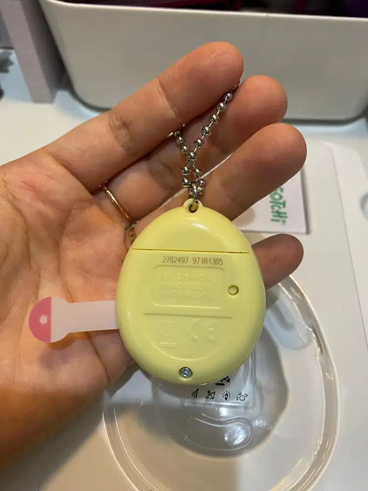 BANDAI Tamagotchi Gen 3 Reality Pet