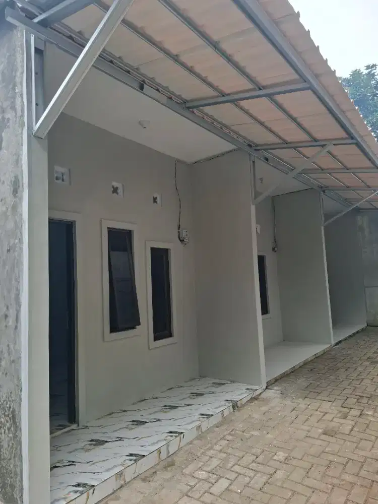 Kontrakan 3 petak bangunan baru, naggewer  cibinong