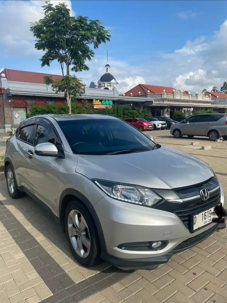 Cash-Honda HRV E AT 2015 Tangan 1 Km 75k