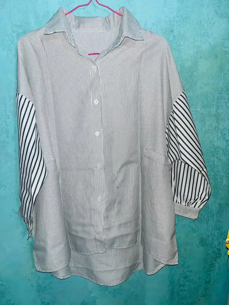Kemeja jarang dipakai masih bagus no minus