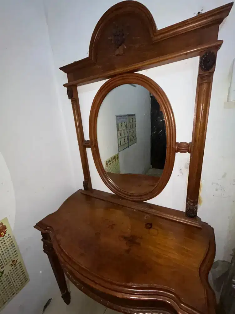 Meja Rias Kayu Jati Jepara