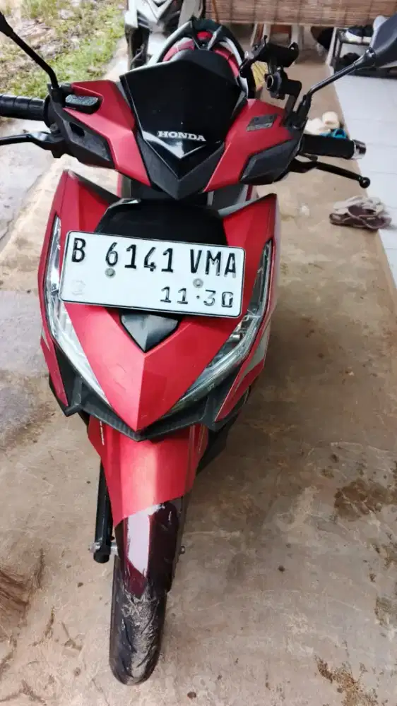 Honda Vario 2015 150cc merah