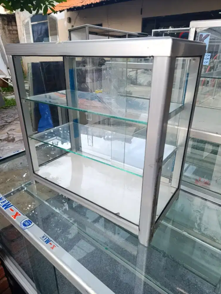 Jual Etalase roko second, Lok pamulang Barat, Tangsel