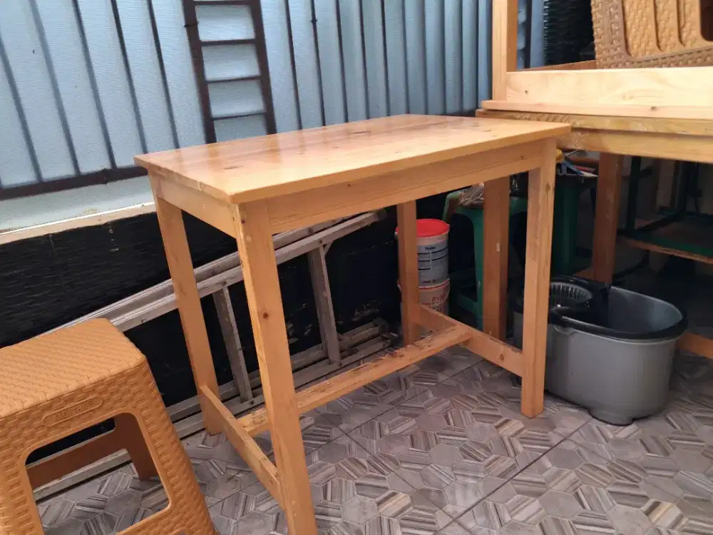 Meja Makan / Meja Usaha Preloved