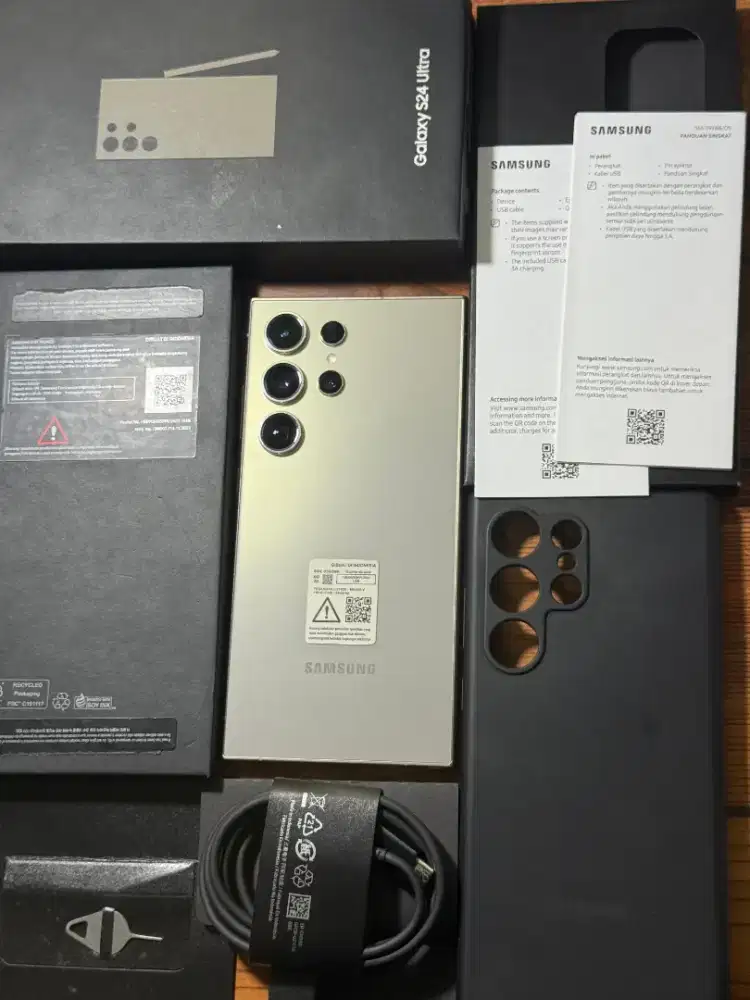 Samsung S24 Ultra 12/256 Lengkap Lumayan Mulus Resmi SEIN!!