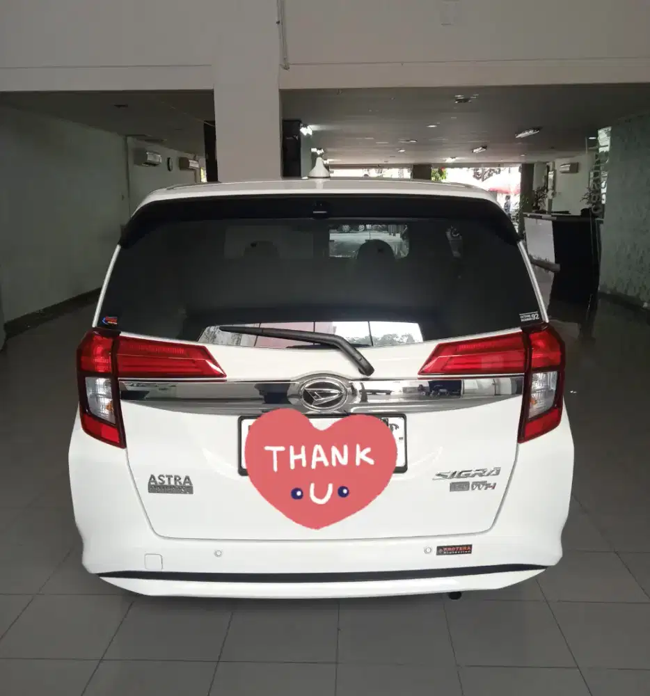 Sigra 1.2 R MT murah dijual