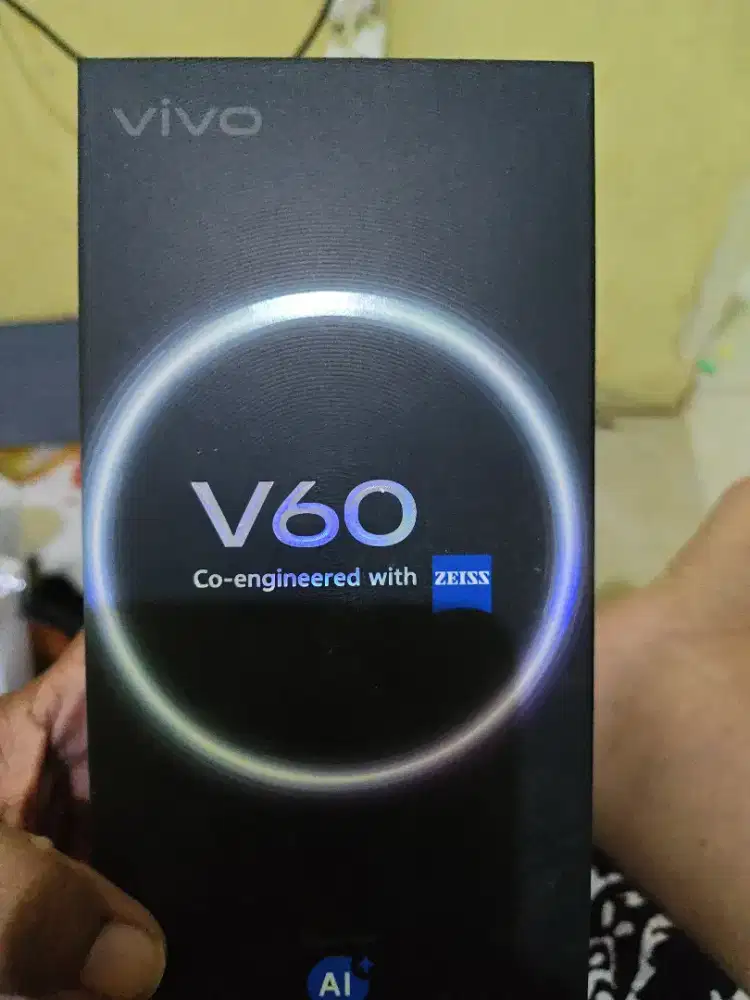Vivo v60 5G Zeiss 12/256