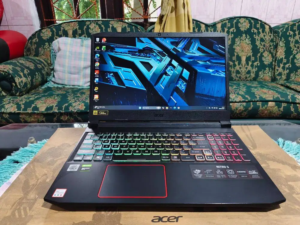 Laptop acer nitro 5 an515 55 new model, design keren mewah