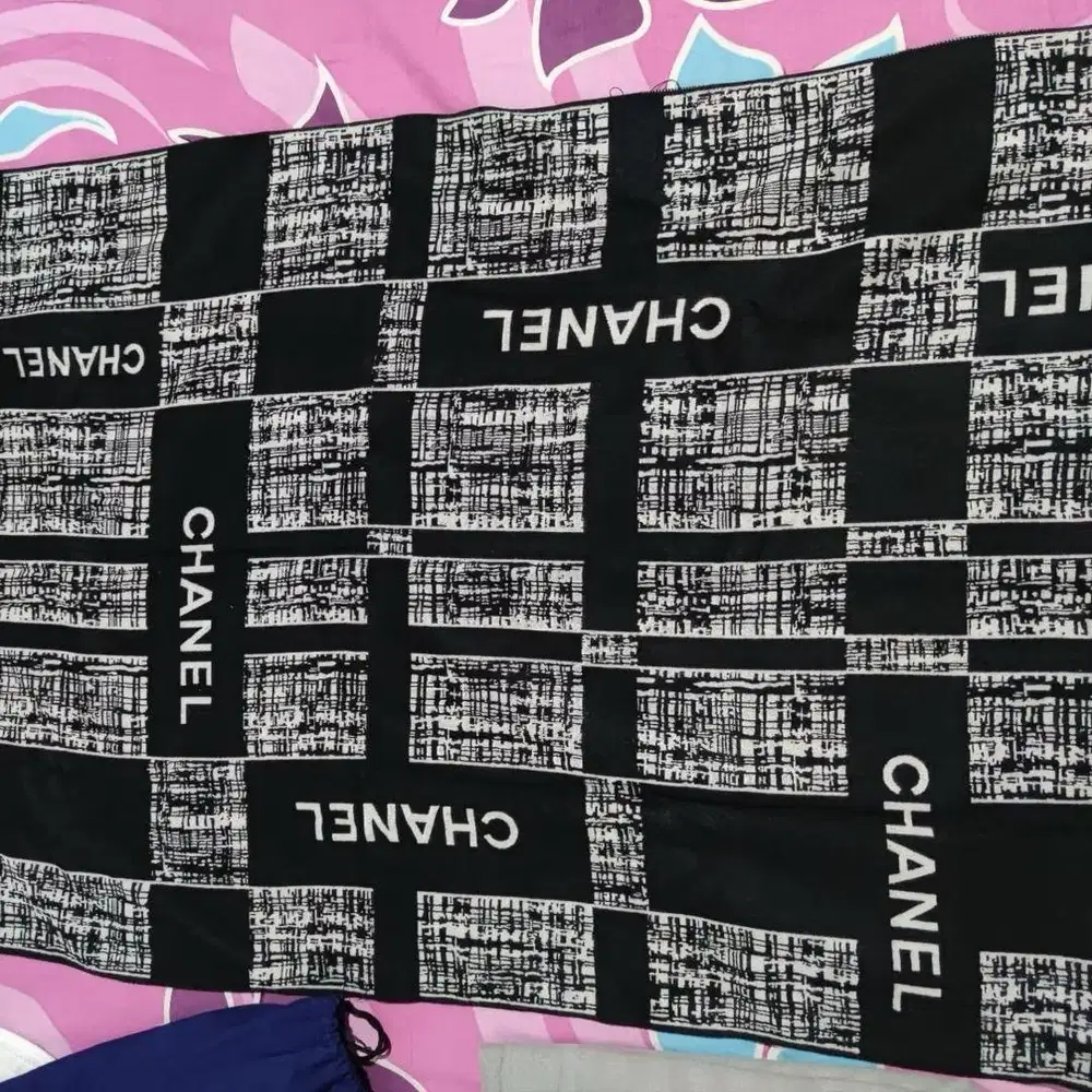 Chanel authentic vip gift scarf shawl syal original