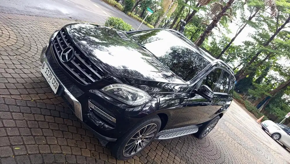 Mercedes Benz ML250 Cdi 2014  4matic Diesel Black on Beige