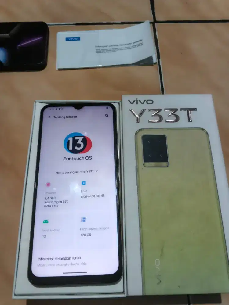 Vivo y33t Ram 8+4/128