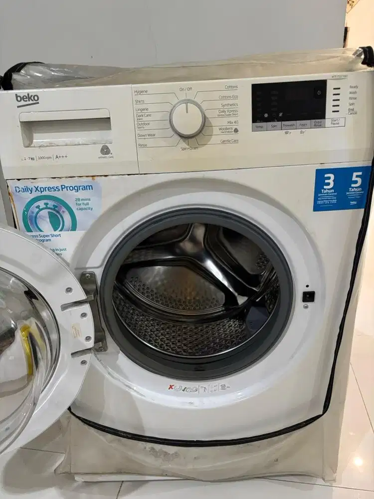 Mesin Cuci Front Loading 7 KG Beko
